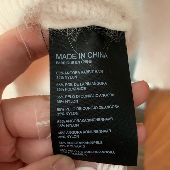 🖤 SOLD - Club Monaco, blush angora sweater 💕 - Picture 5 of 5